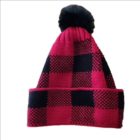 Buffalo plaid pom pom beanie - Picture 2 of 3